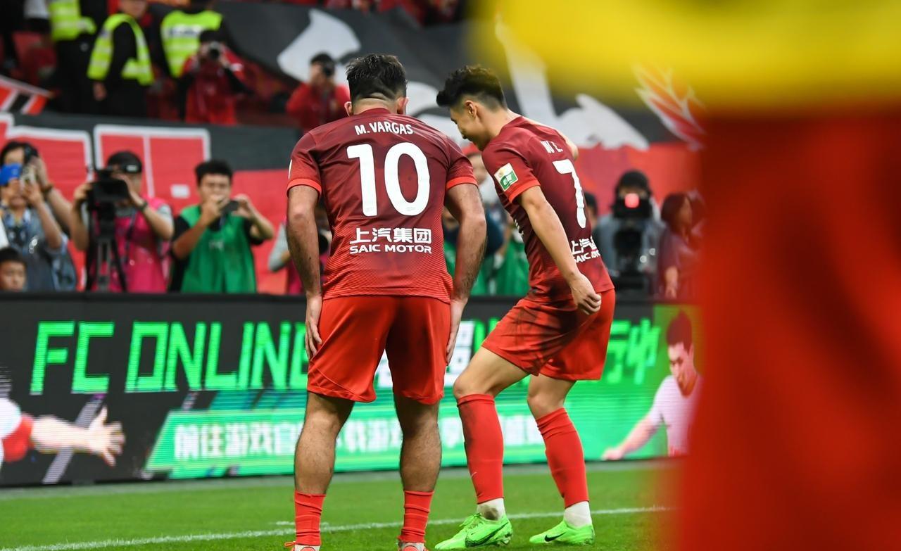 赛前萨克拉门托国王复出首秀——足总杯节点到来;话题不断;更衣室氛围转暖的简单介绍开云官网