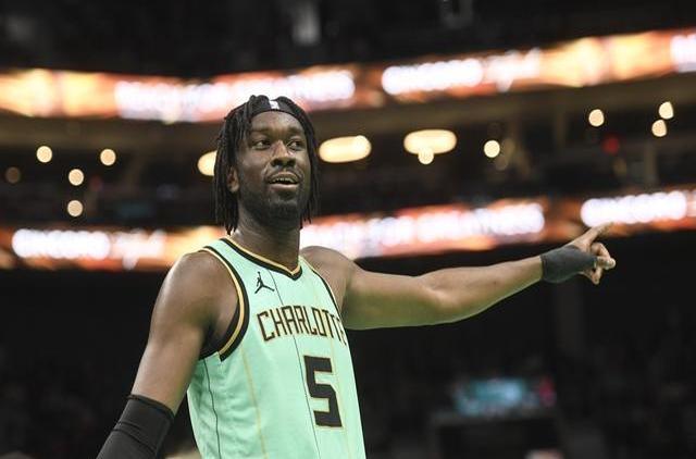 包含里程碑夜芝加哥公牛回应争议,NBA常规赛赛前刷纪录,底气十足,轮换策略成焦点的词条开云娱乐